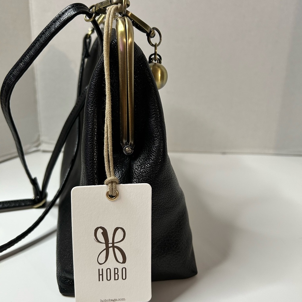 Hobo Amelia Crossbody Micrograin Leather Black NWT - Picture 12 of 13